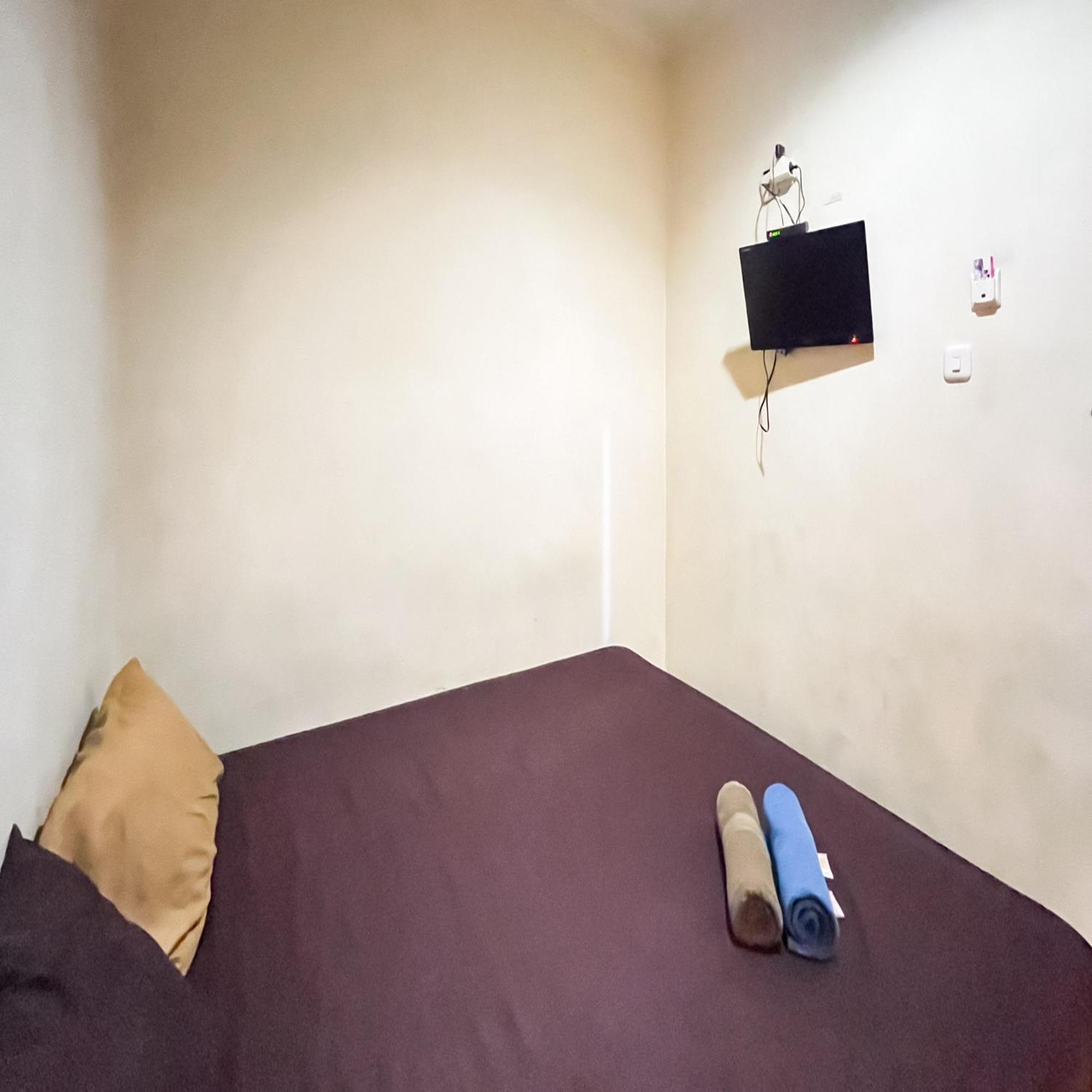 ג'קרטה Arcadia Rooms Redpartner מראה חיצוני תמונה