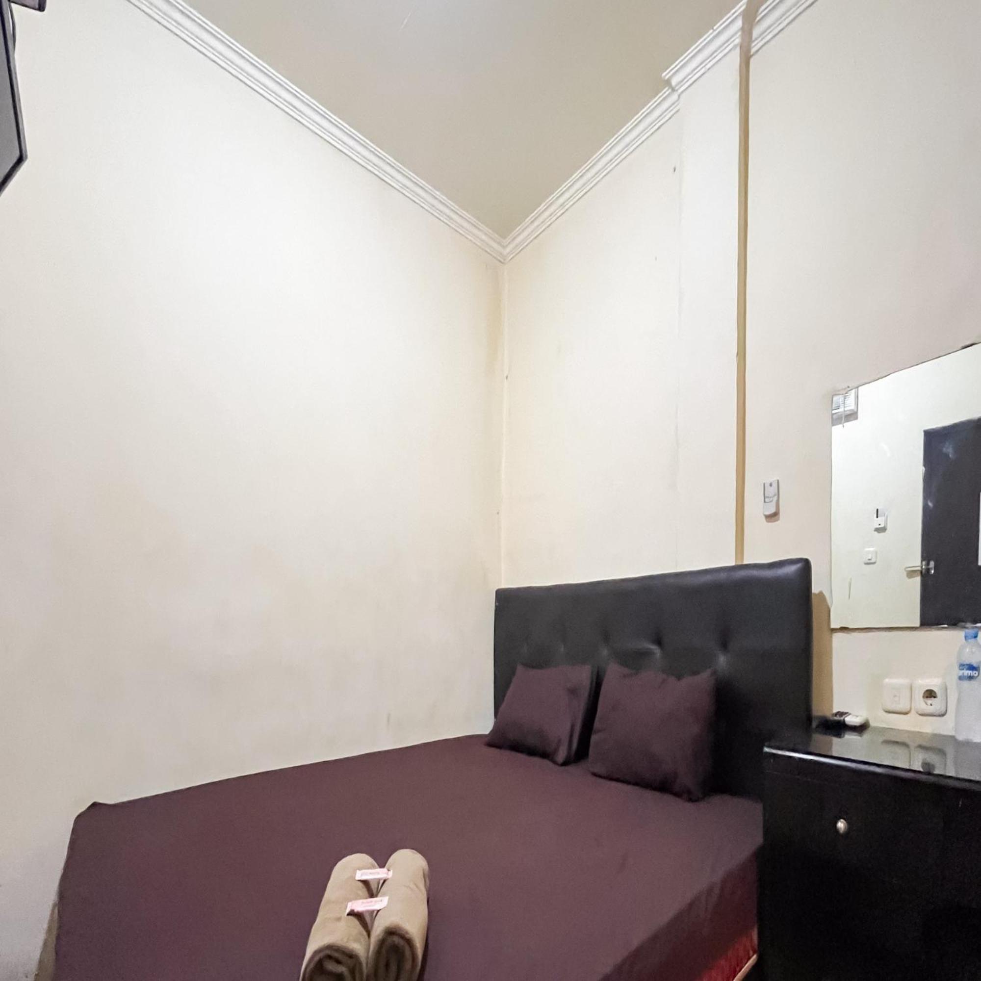 ג'קרטה Arcadia Rooms Redpartner מראה חיצוני תמונה