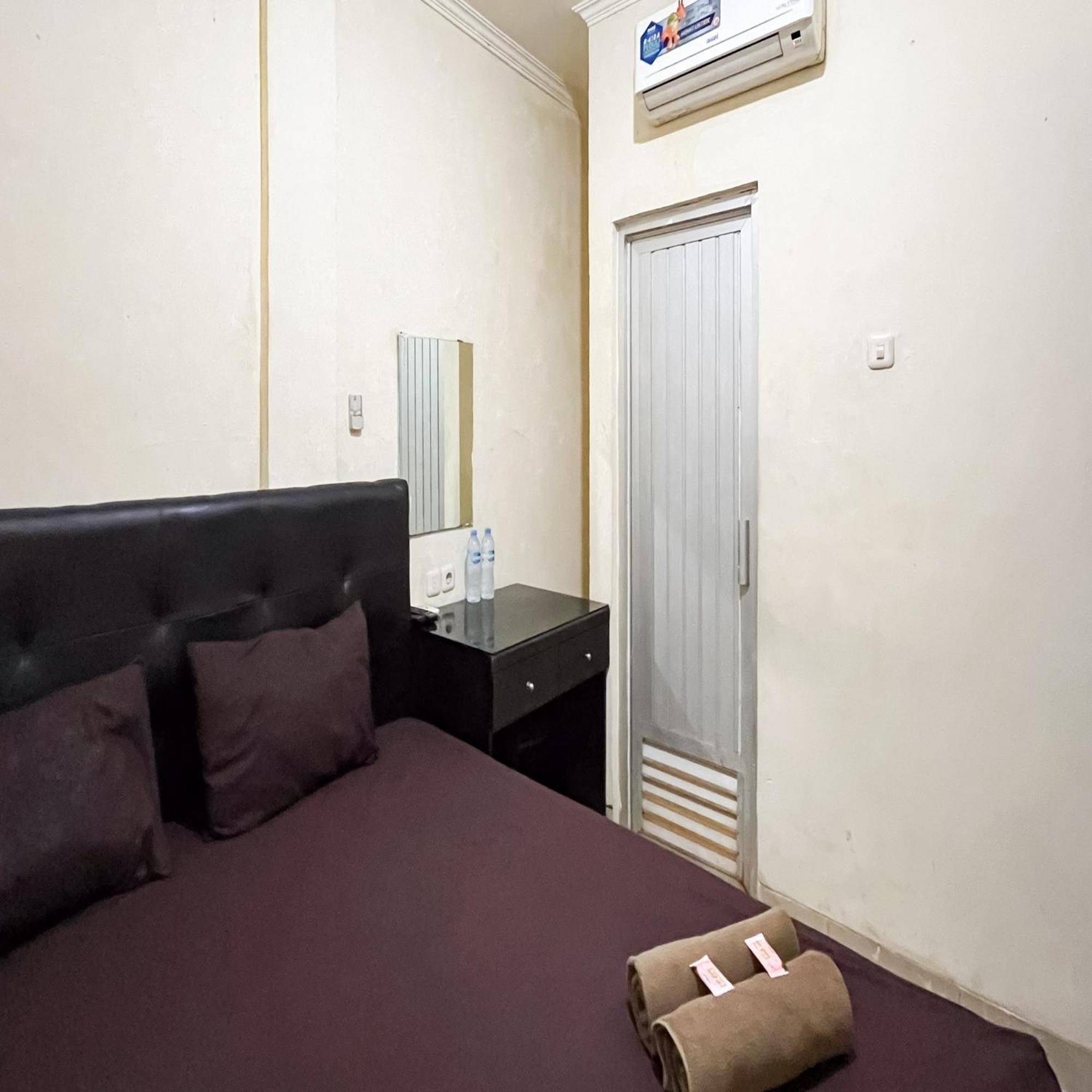 ג'קרטה Arcadia Rooms Redpartner מראה חיצוני תמונה